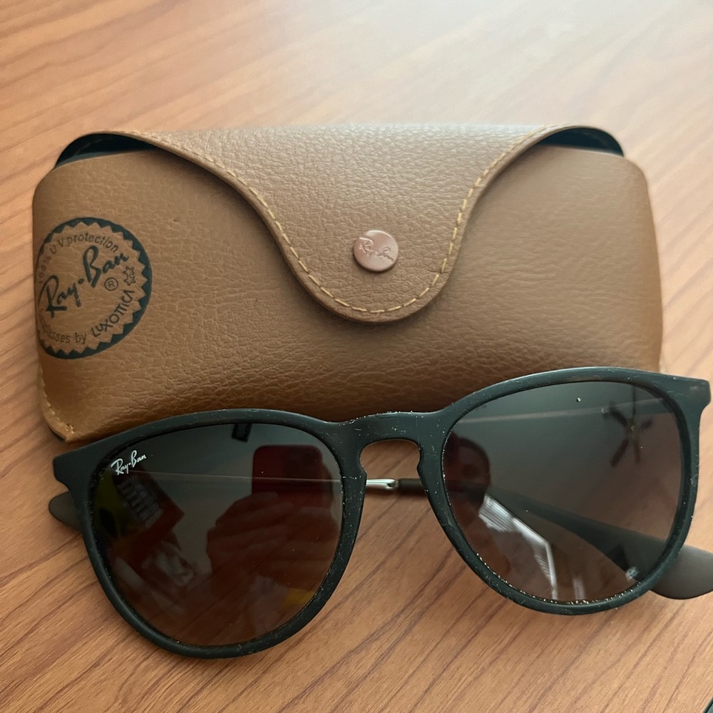 Rayban Ericka sunglasses